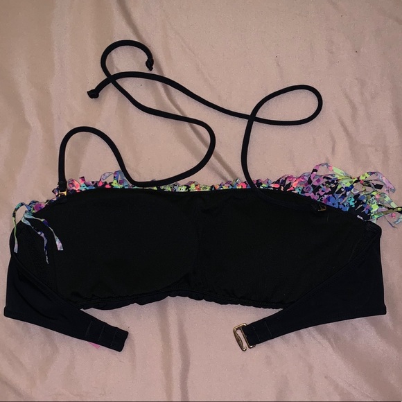 DONATED: VS Bathing Suit Top - Picture 2 of 4